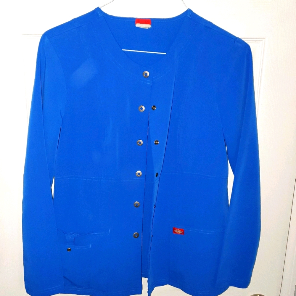 Dickie's royal blue scrub jacket